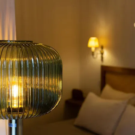 Romantic Alfama Balcony - 10 Minutes From Terreiro Do Paco Διαμέρισμα Lisboa